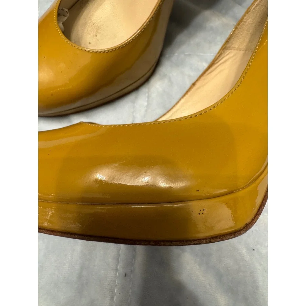 L.K.‎ Bennett London Gold Patent Leather Platform Heels Size 37